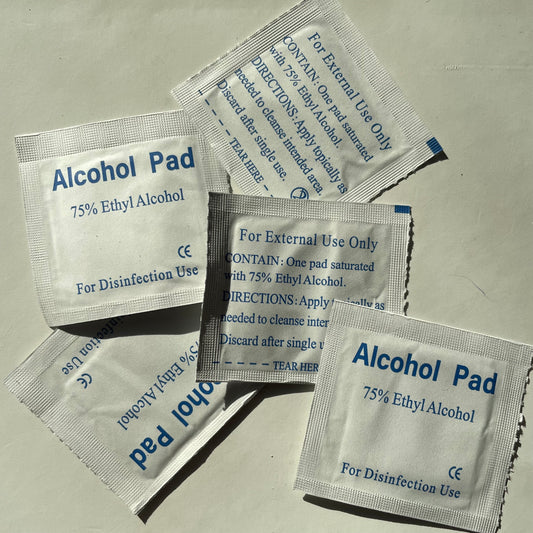 NAIL WIPES