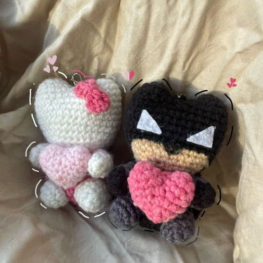 BATMAN & HELLOKITYY KEYCHAINS